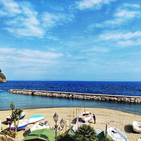 Casa Vacanze Da Serena Lacco Ameno  Екстериор снимка
