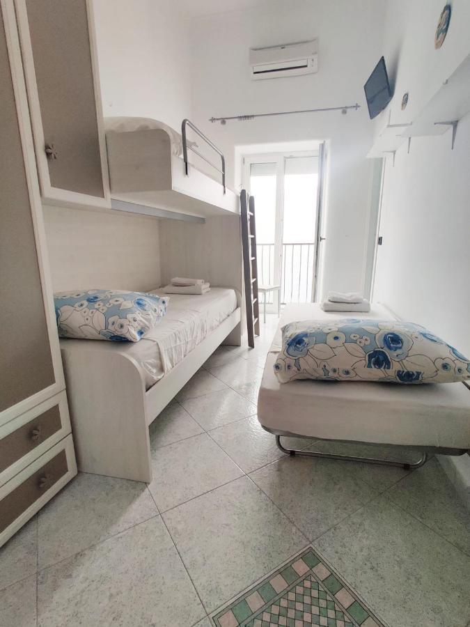 Casa Vacanze Da Serena Lacco Ameno  Екстериор снимка